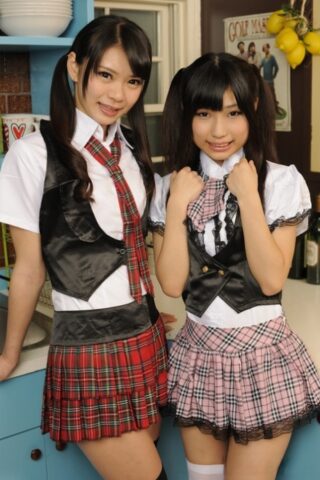 Japanese coeds Akubi Yumemi & Runa Kobayashi show their twats and butts