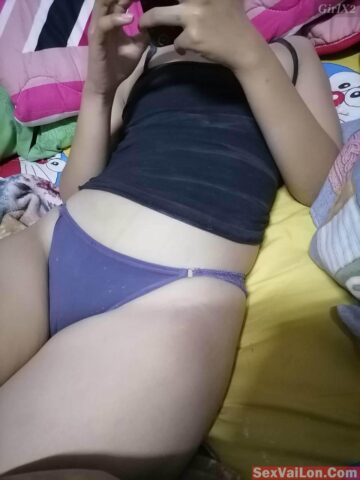 Gạ tình chị vợ xa chồng Gạ tình chị vợ xa chồng