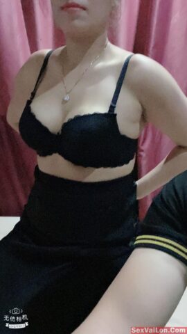 Lộ Hàng Hot Girl Chào Mừng Bạn Đến Với Tư Thế Doggy Của Em Hà Lộ Hàng Hot Girl Chào Mừng Bạn Đến Với Tư Thế Doggy Của Em Hà
