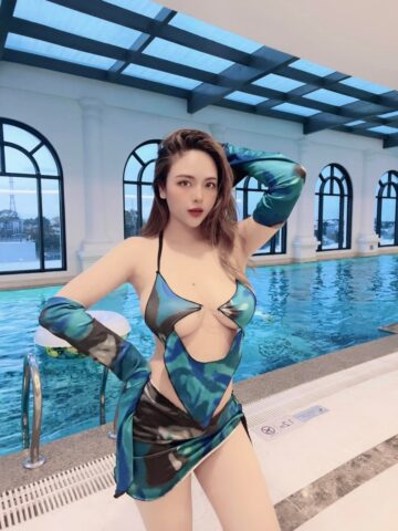 photo_2022-03-31_22-20-39 Ảnh bikini sex của hotgirl Thanh Huyền