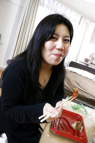 95101626_002_2d09 Smiley asian mature lady undressing and teasing her hairy gash